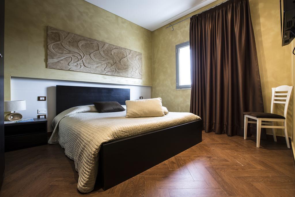 Garden Holiday Marina di Melilli Luaran gambar